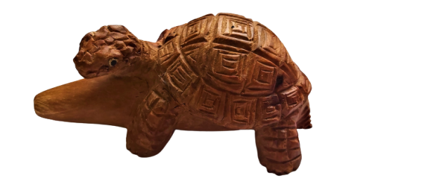 TURTLE Kuripe made of Sawo Wood (Manilkara kauki)