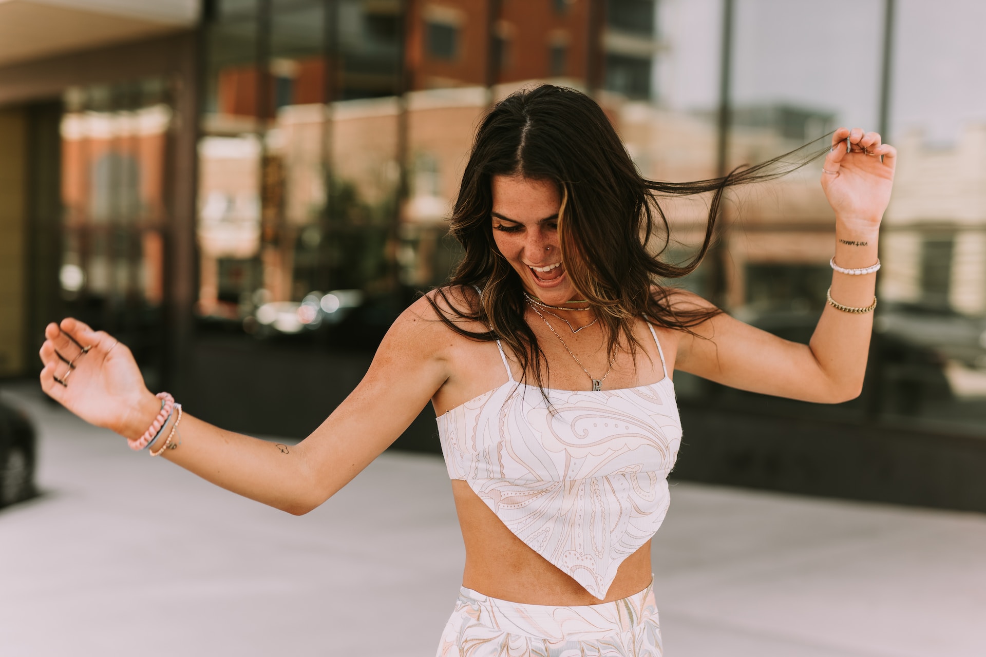 Embrace the Spiritual, Emotional, and Physical Benefits of Palo Santo with Las Szamana